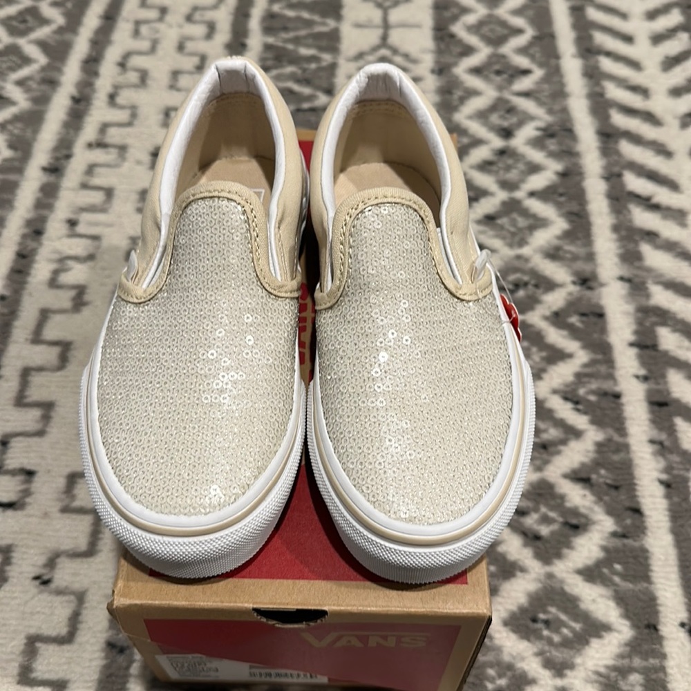 Toddler Classic Vans slip-ons